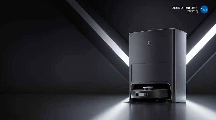 Ecovacs DEEBOT X1 OMNI with its all-in-one station