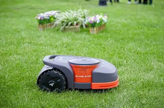 Segway Navimow robot mower operating on a lawn
