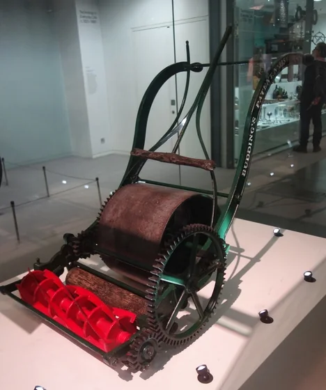 An early mower based on Budding's 1830 patent; this museum specimen dates to about 1849.