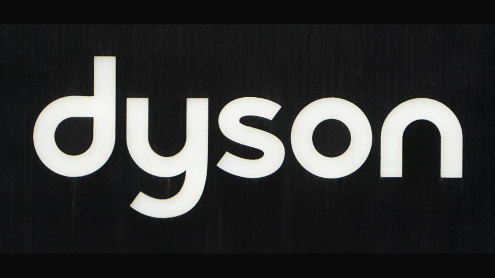 Dyson logo during the brand’s peak period in China