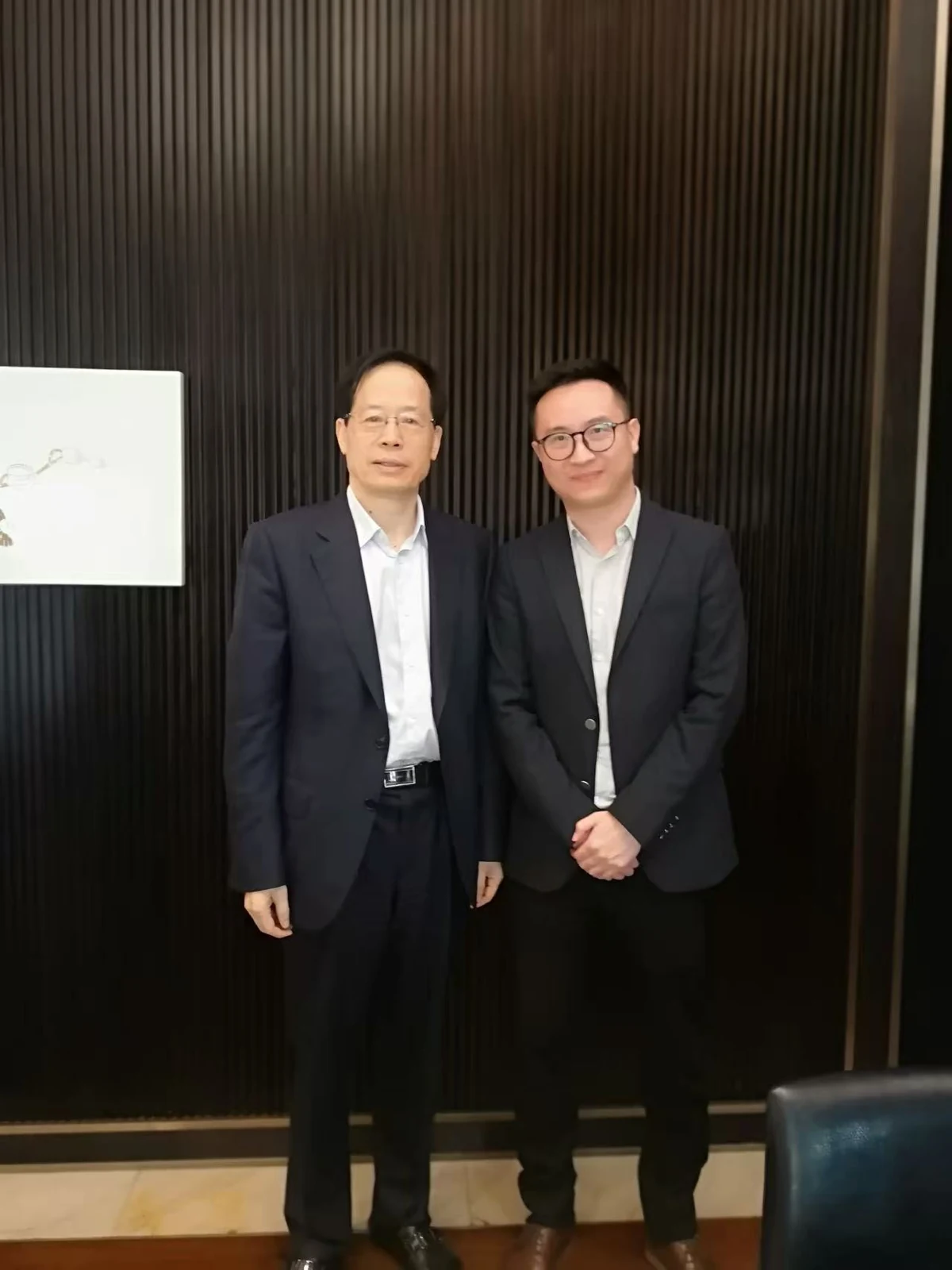 You Denny with Ni Zugen, chairman of Kingclean Electric