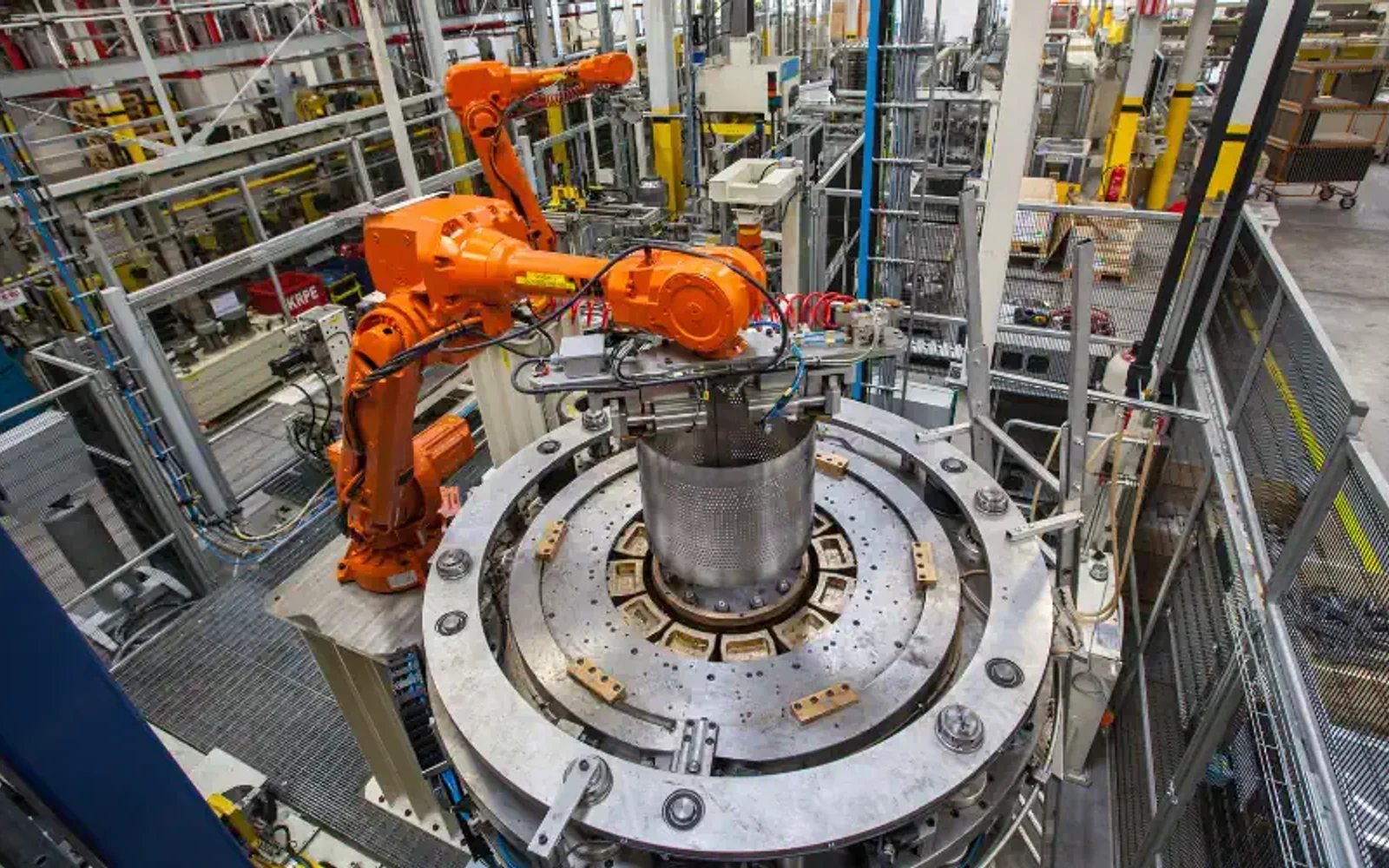Robotic preassembly of an ASKO washing-appliance drum in Velenje