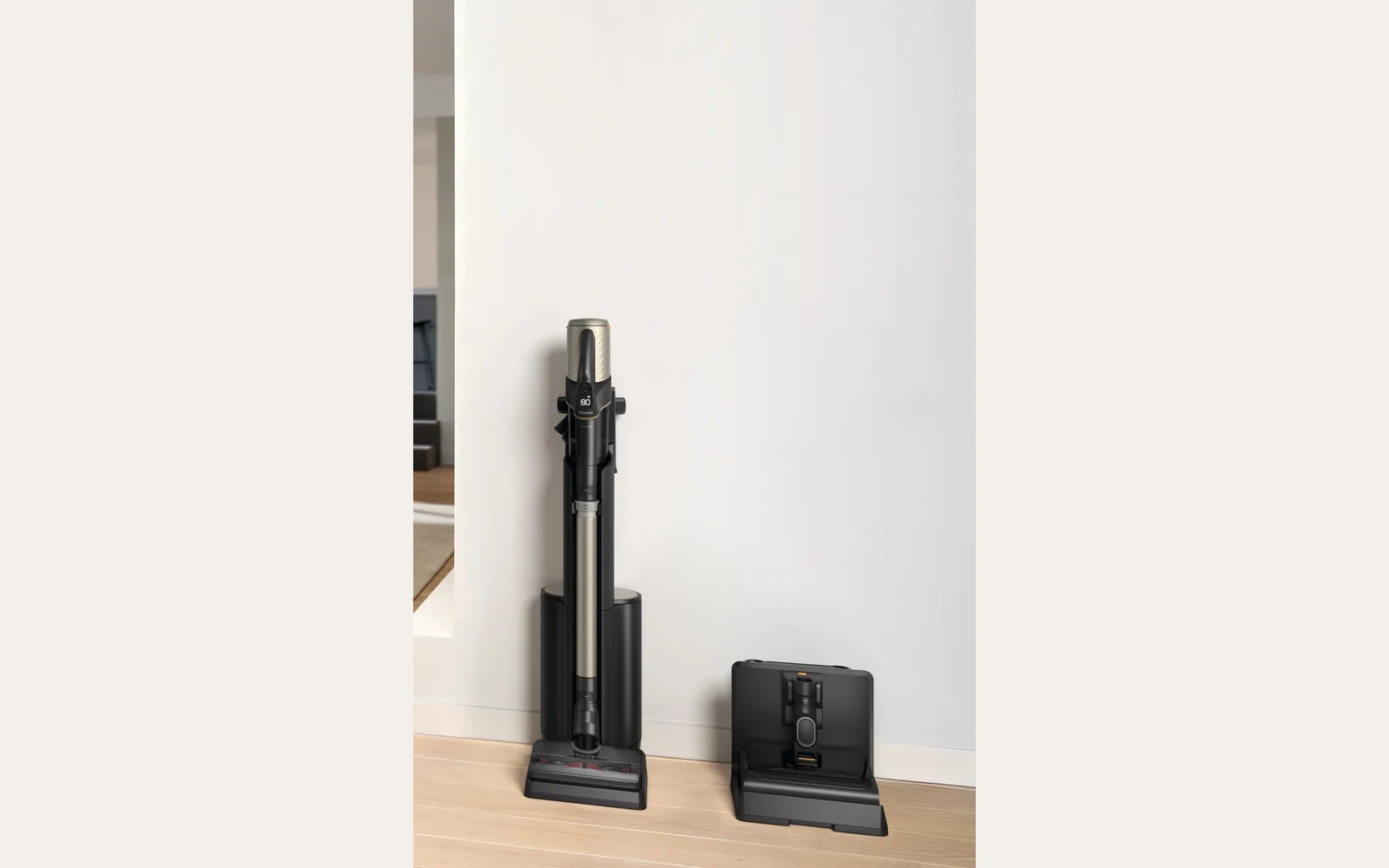Miele Duoflex HX2 cordless floor-cleaning system