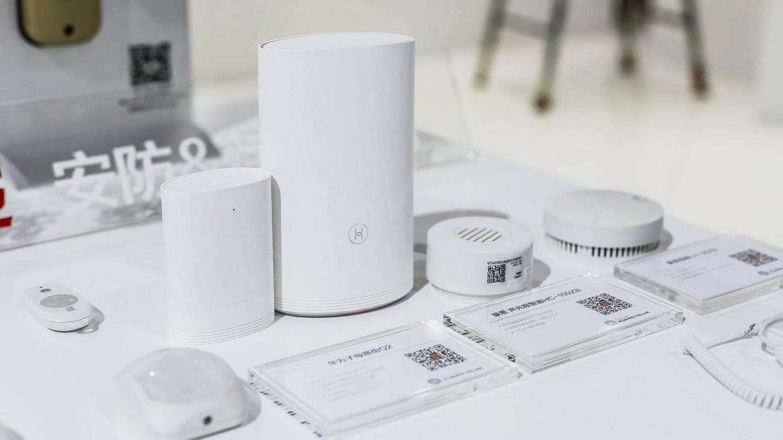 A Survival Guide Under Xiaomi Ecosystem Pressure