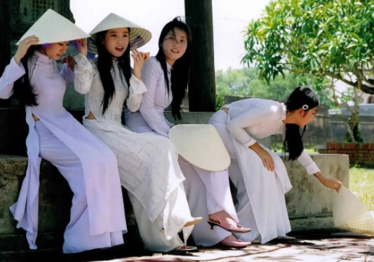 Who Faces Industrial Hollowing as Vietnam Develops? image 3